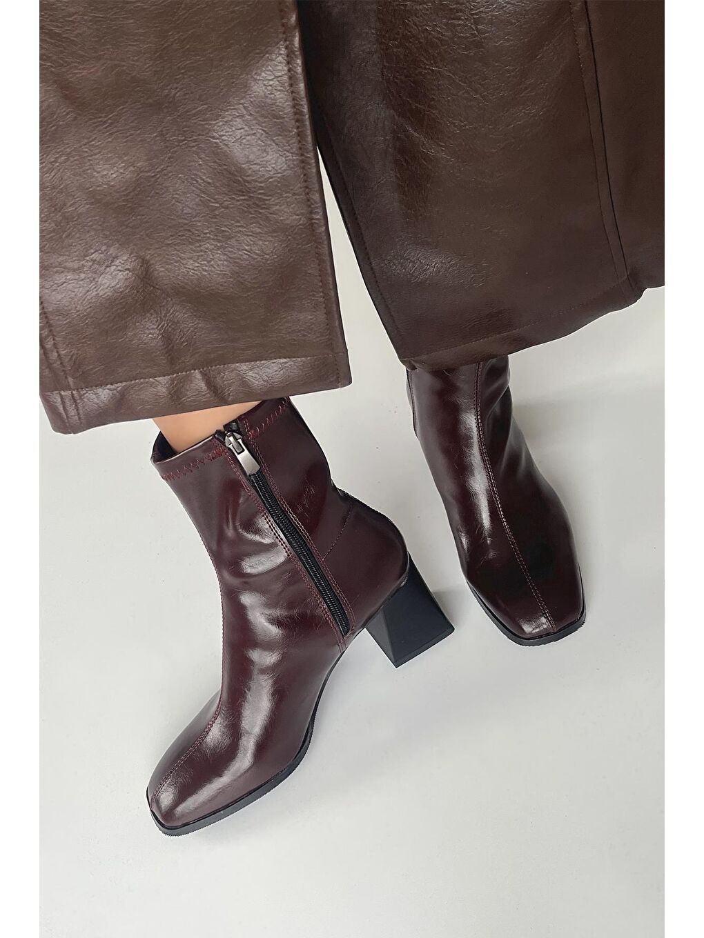 Trew Kadın Streç Topuklu Kırışık Deri Bot Bordo-3