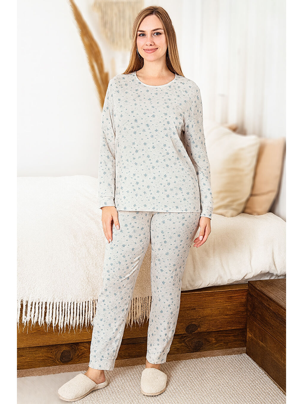 Kadın Yıldız Desen Suprem Pijama Takımı 0465 Gri05