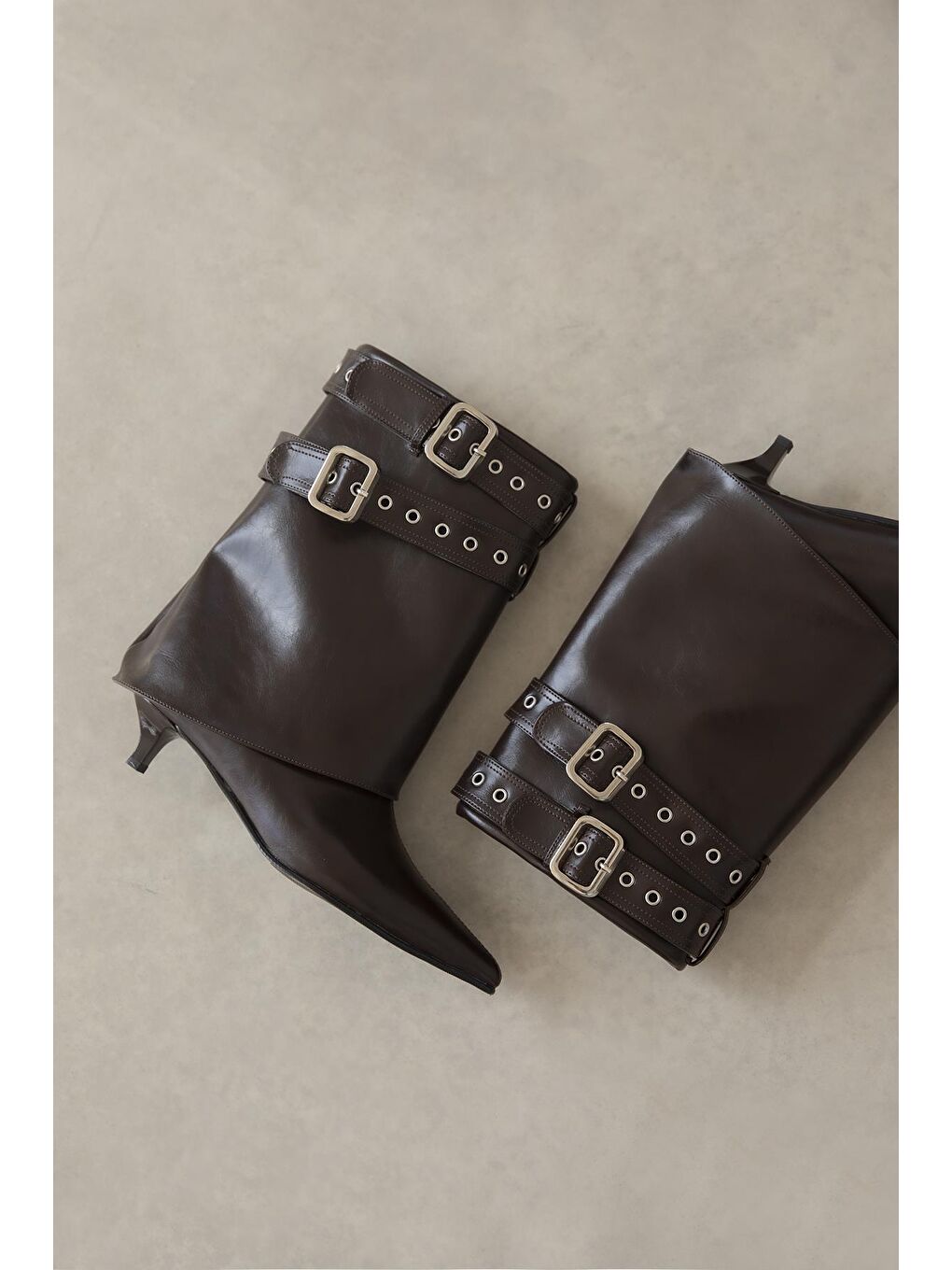 Kahverengi Katy Kadın Aksesuar Detay Kırışık Deri Bot Kahve-5