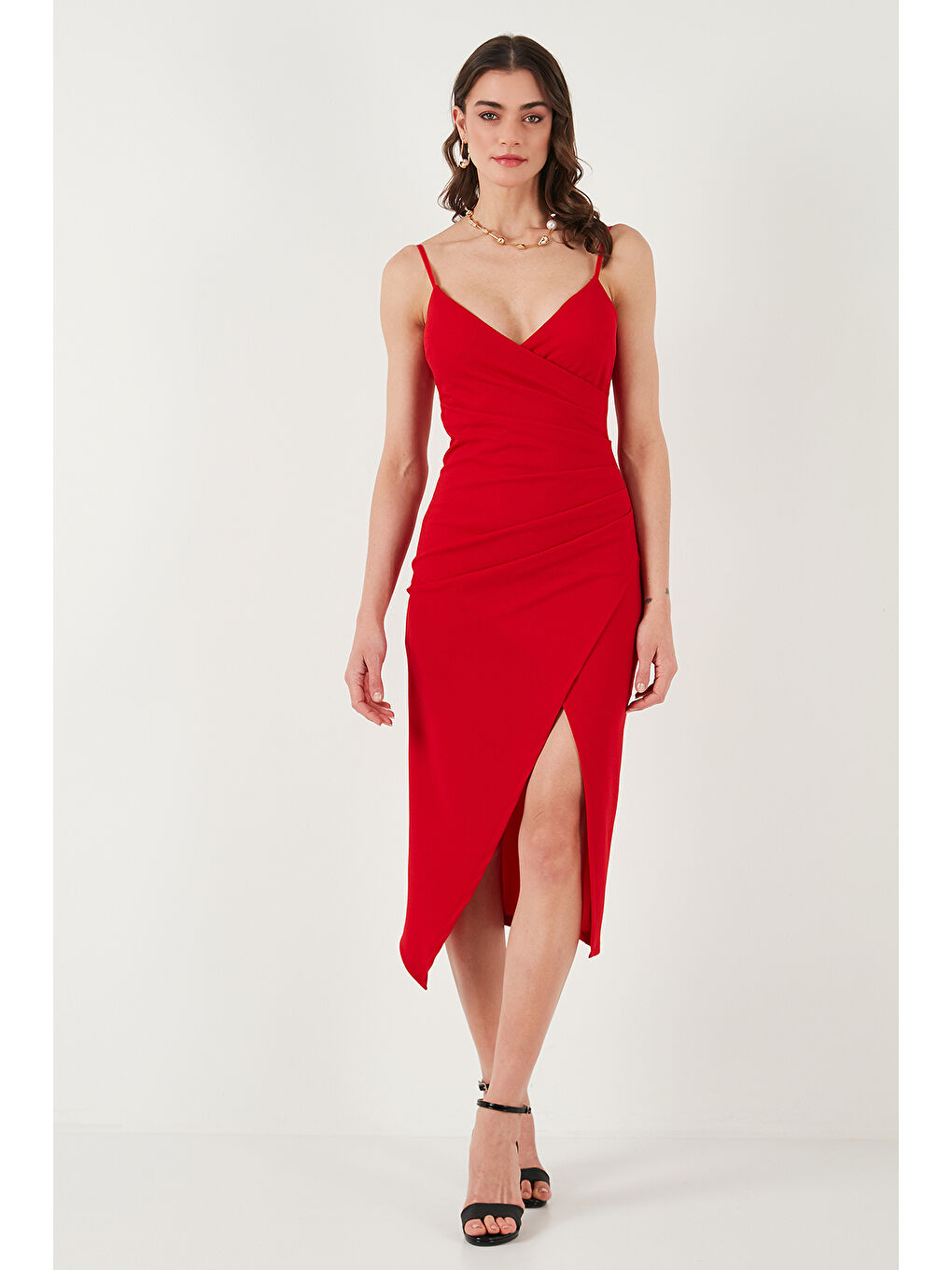 Lela Kirmizi Slim Fit V Yaka Drape Detaylı Yırtmaçlı Midi Boy Kadın Elbise 6789961 - 5