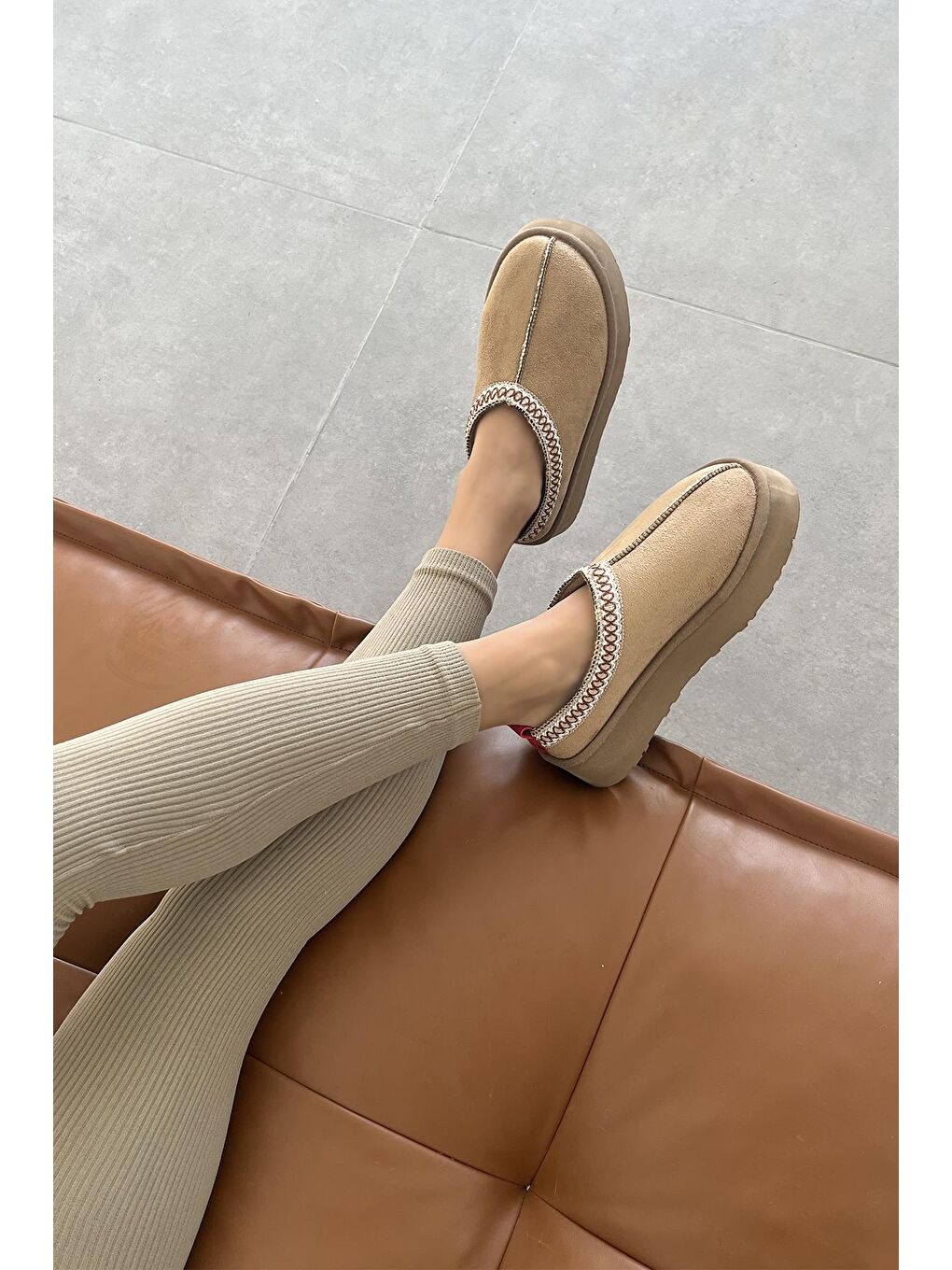 Bej Belis Kadın Düz Taban Ev Terliği Vizon-1