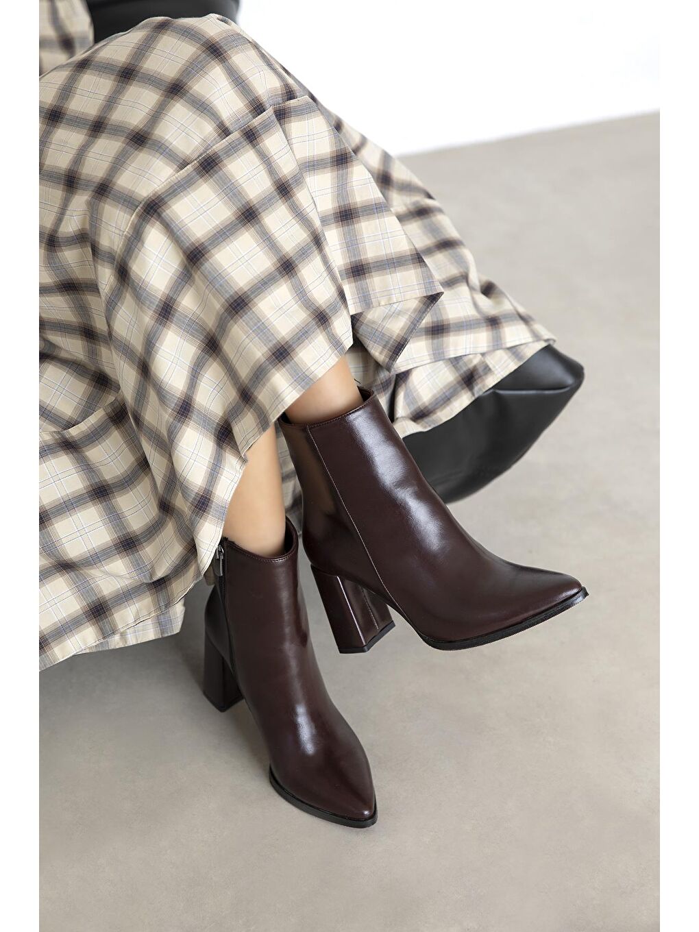 Fergal Kadın Topuklu Kırışık Deri Bot Bordo