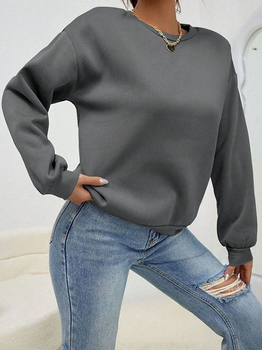 Gri Kadın Füme Düz Bol Kalıp Bisiklet Yaka Sweatshirt