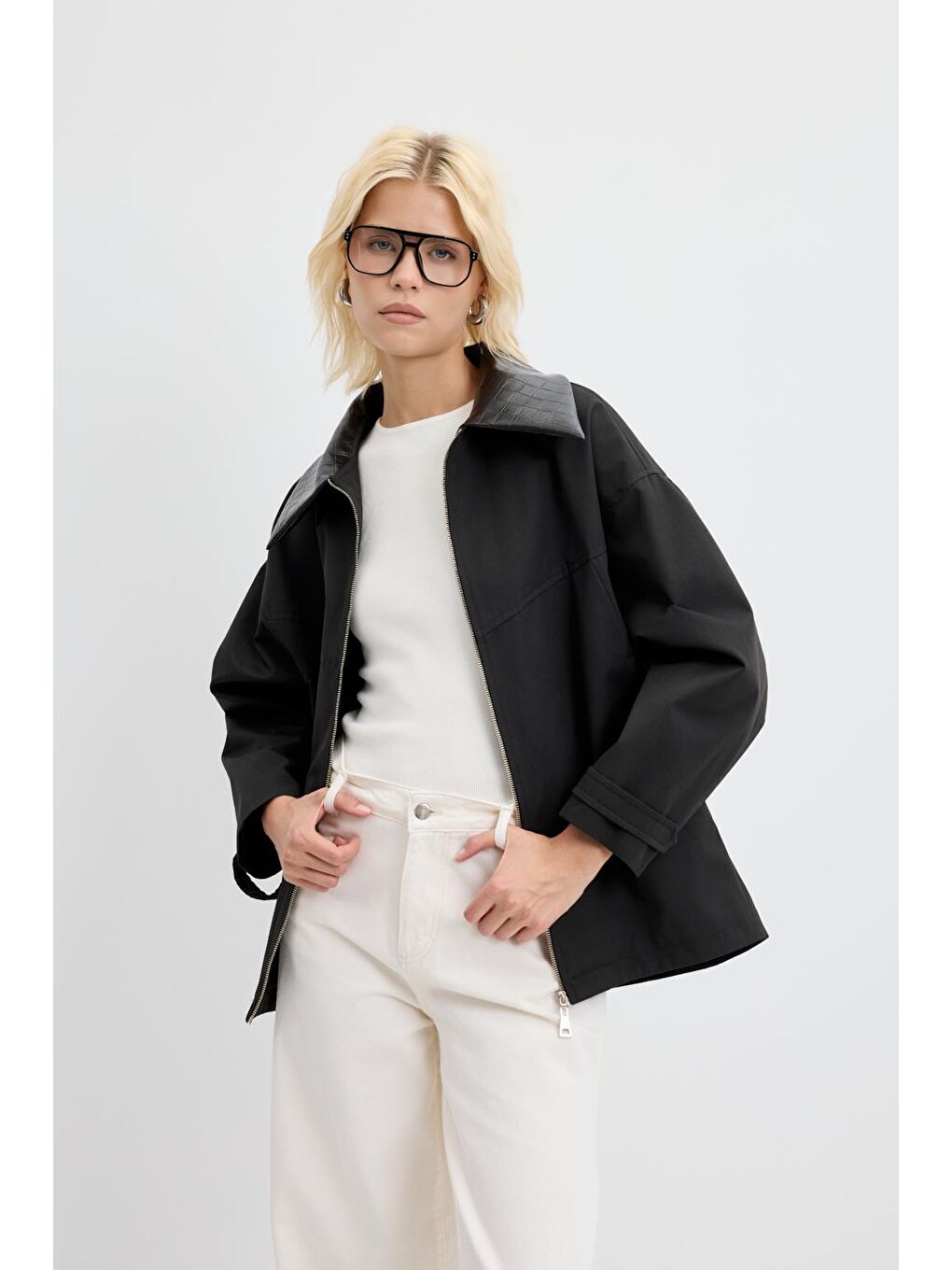 Fermuarlı Deri Yakalı Ceket Siyah