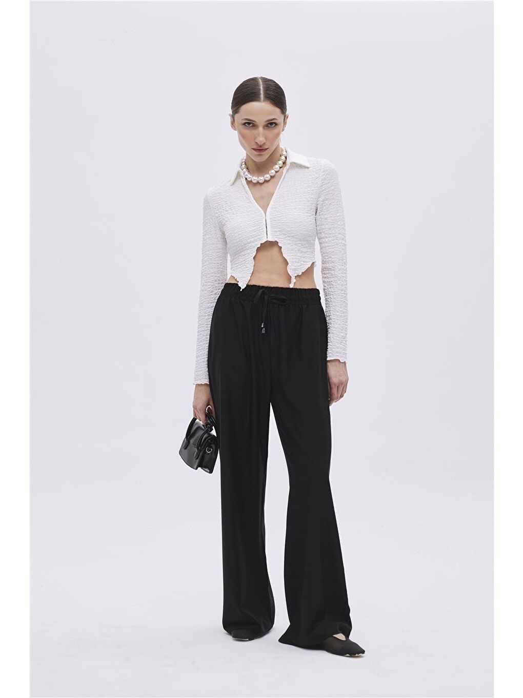 Ekru Asimetrik Kesim Crop Bluz-2