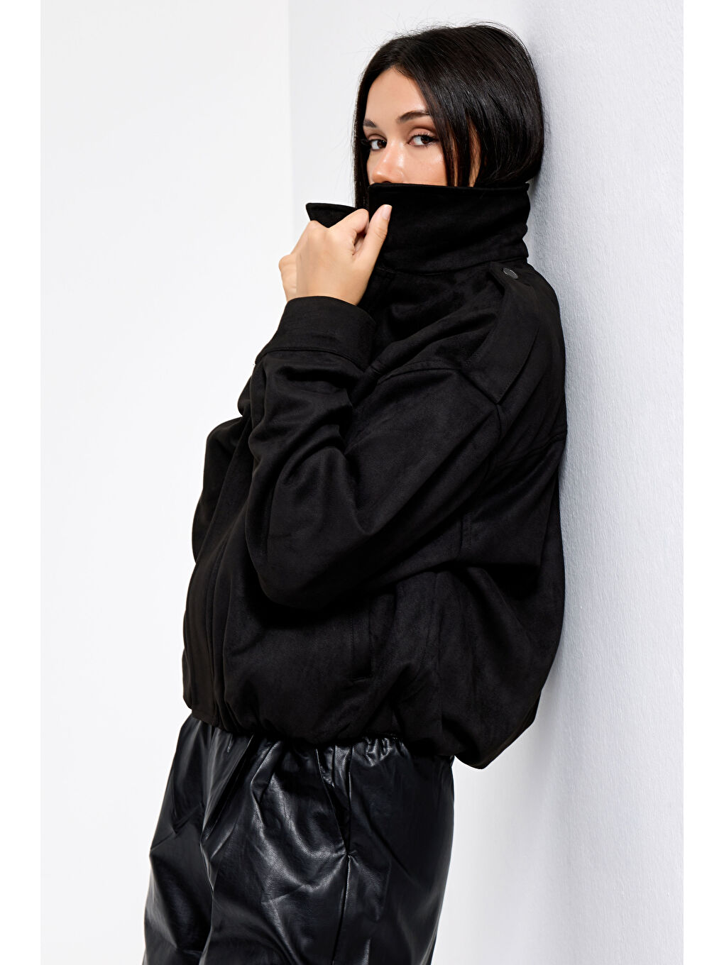 Kadın Siyah w5-1 Bomber Fit Bol Kesim Süet Kumaş Ceket-2