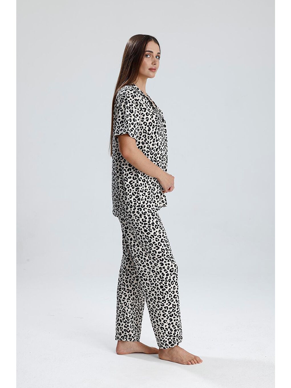 Sarı Kadın Leopar Desen Önden Düğmeli Pijama Takım-3