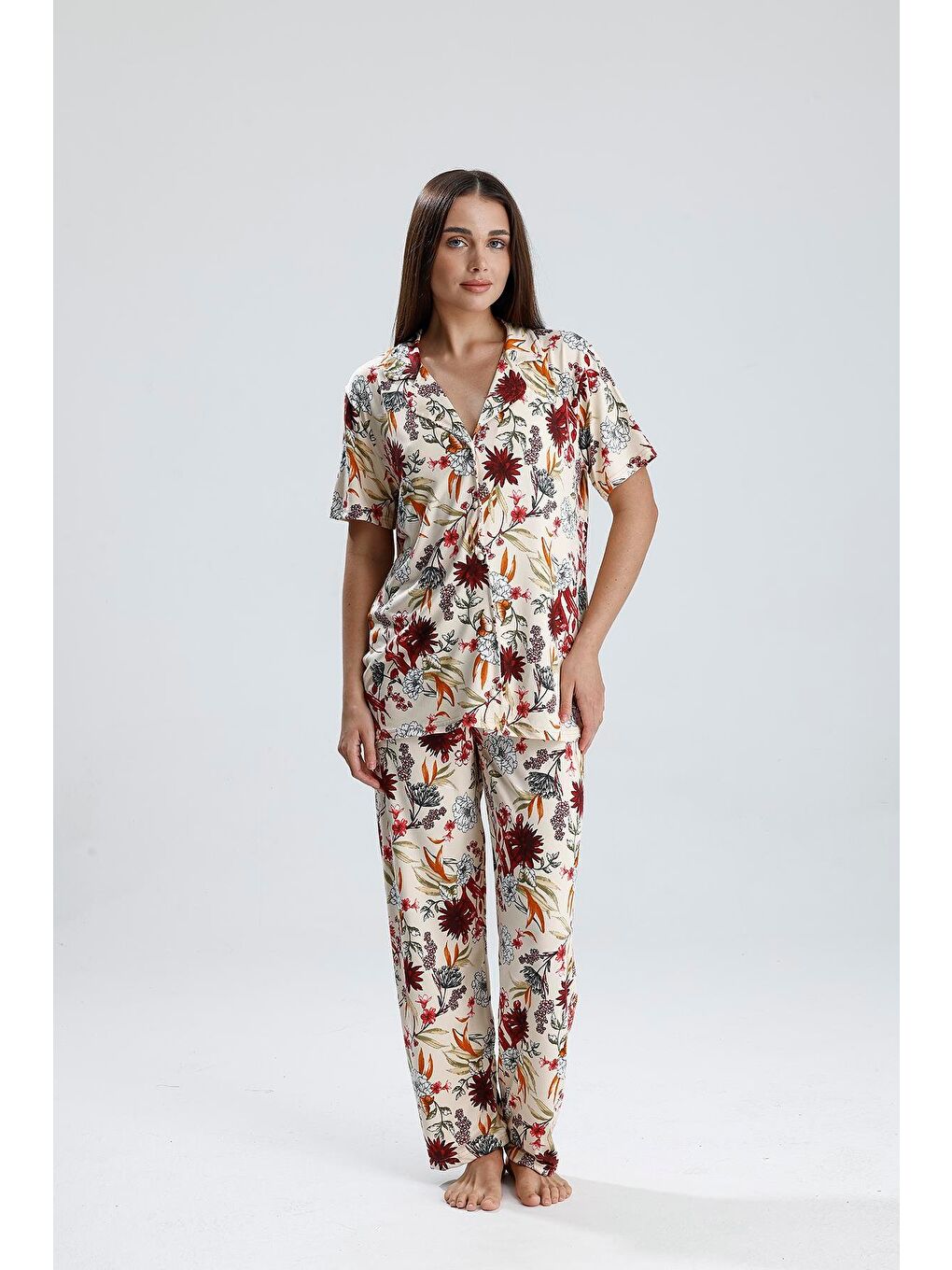 Ekru Kadın Şal Desen Önden Düğmeli Pijama Takım