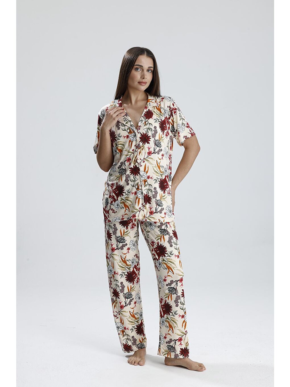 Ekru Kadın Şal Desen Önden Düğmeli Pijama Takım-2