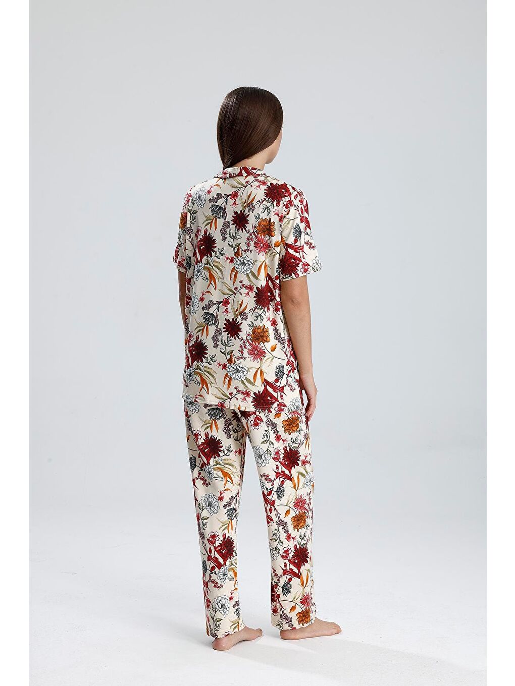 Ekru Kadın Şal Desen Önden Düğmeli Pijama Takım-4