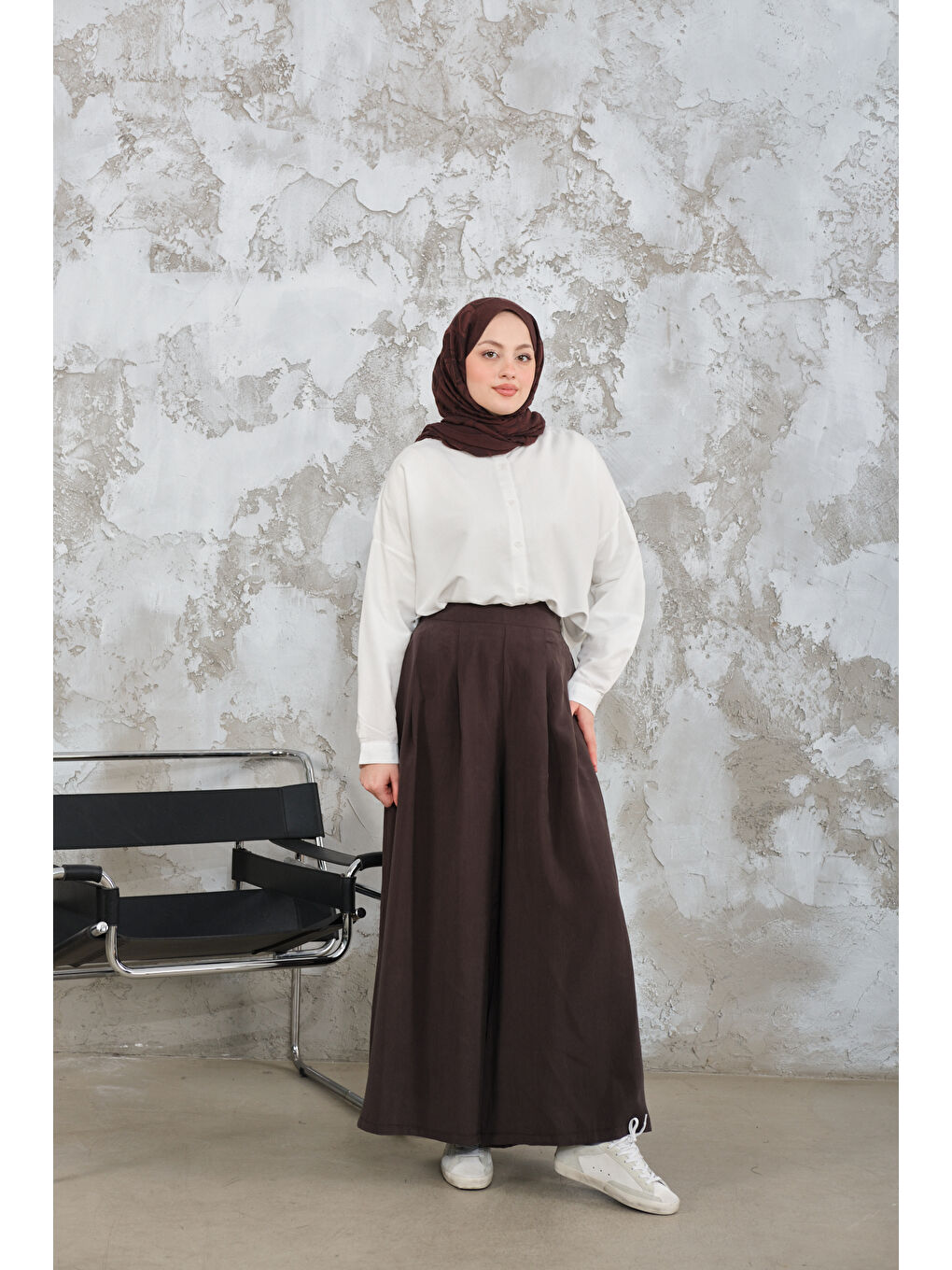 Kadın Pileli Bol Paça Pantolon Kahverengi-1