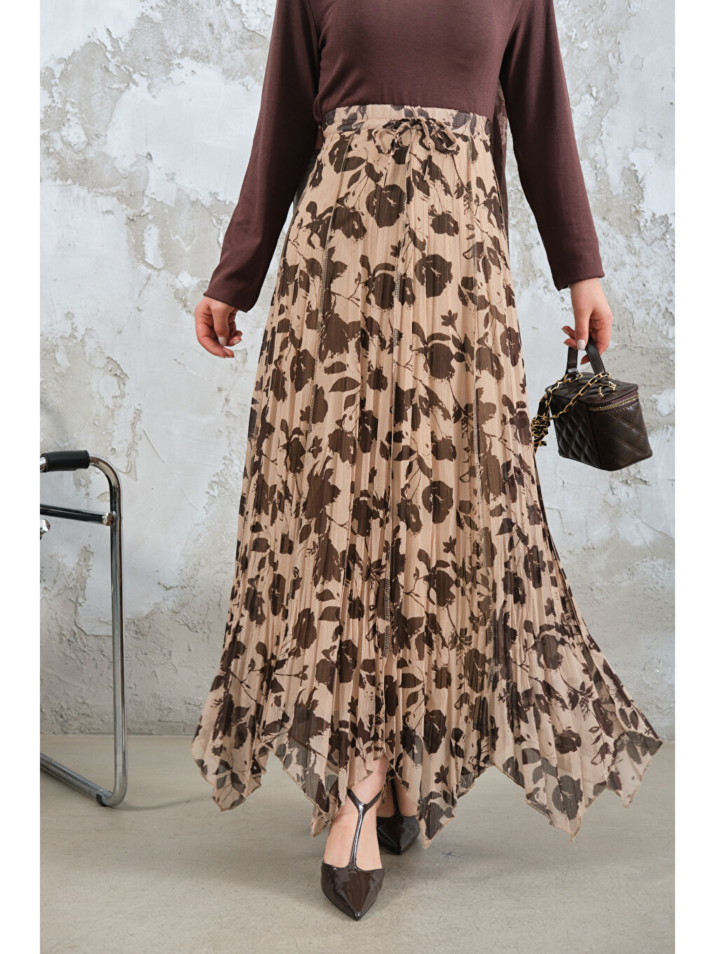 Kadın Asimetrik Şifon Etek Kahverengi-3