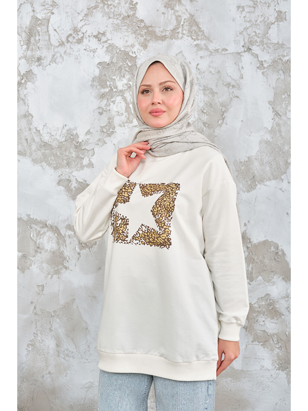 Kadın Yıldız Baskılı Sweat Beyaz-3