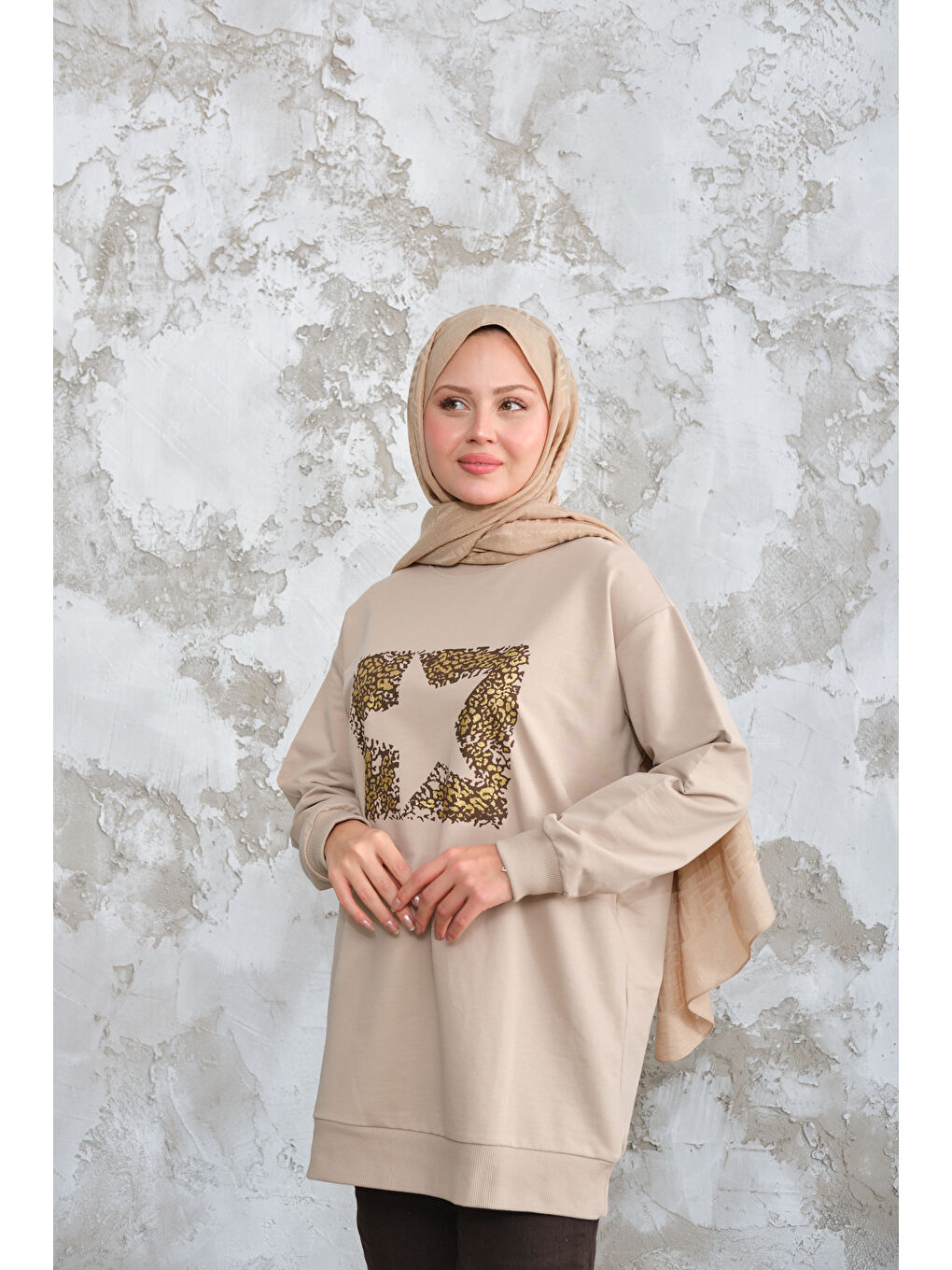 Bej Kadın Yıldız Baskılı Sweat Taş-1