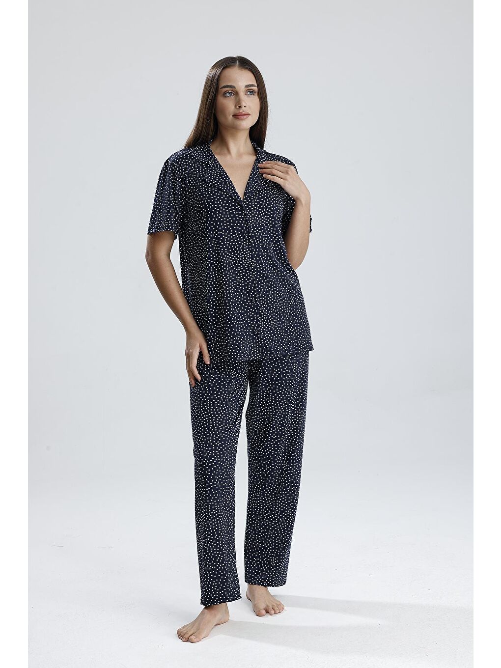 Kadın Puantiye Desen Önden Düğmeli Pijama Takım | Lacivert