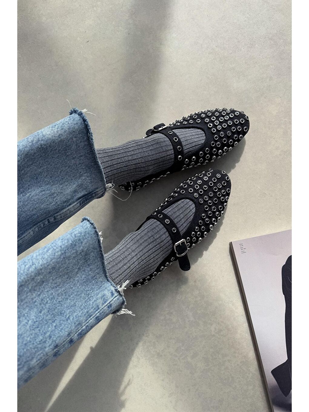 Sofia Kadın Drop Detay Süet Babet Siyah-3