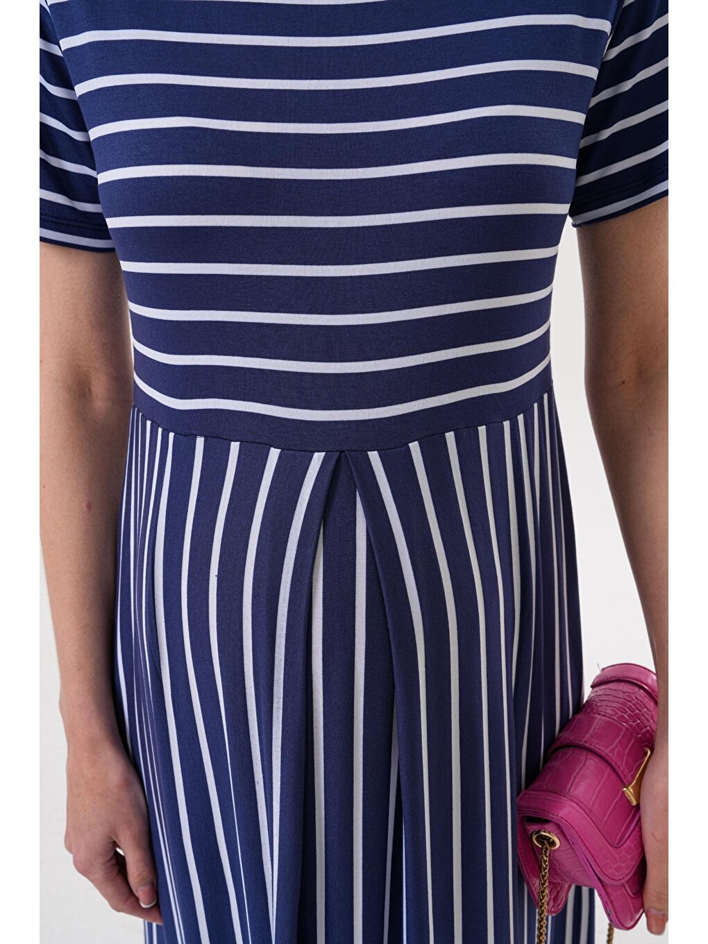 Lacivert Beyaz Çizgili Hamile ve Lohusa Kısa Kol Uzun Elbise-4