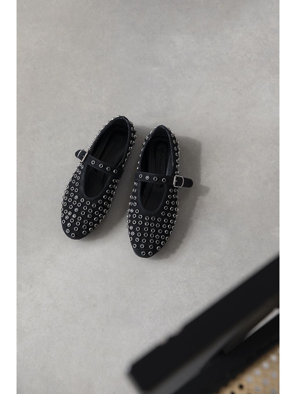 Sofia Kadın Drop Detay Süet Babet Siyah-4