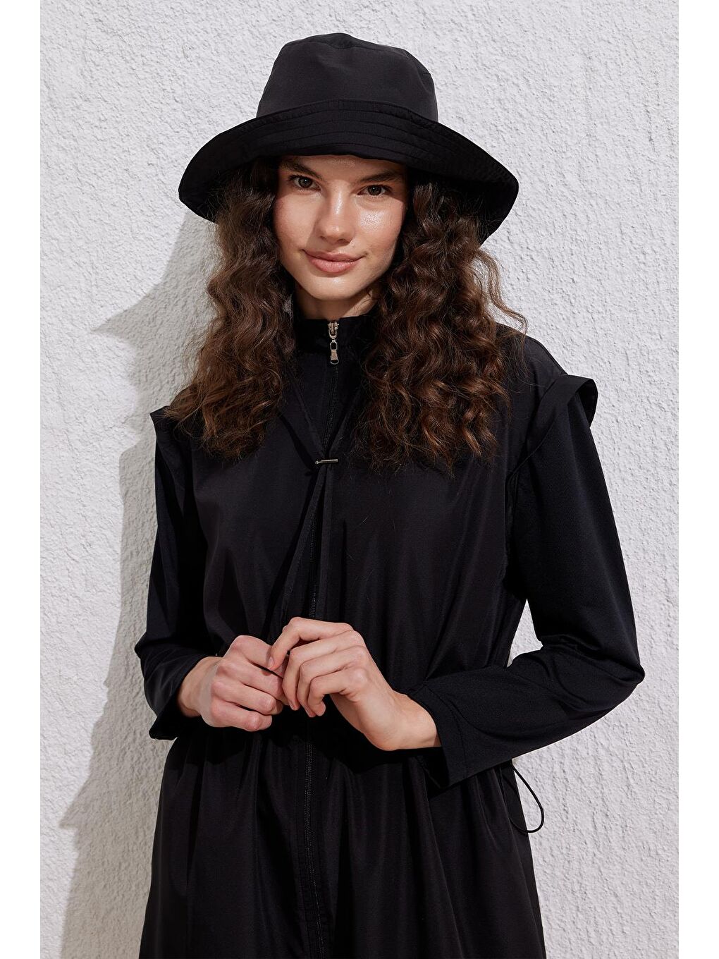 Paraşüt Beli Büzgülü Fermuarlı Tesettür Mayo Takım Siyah-2