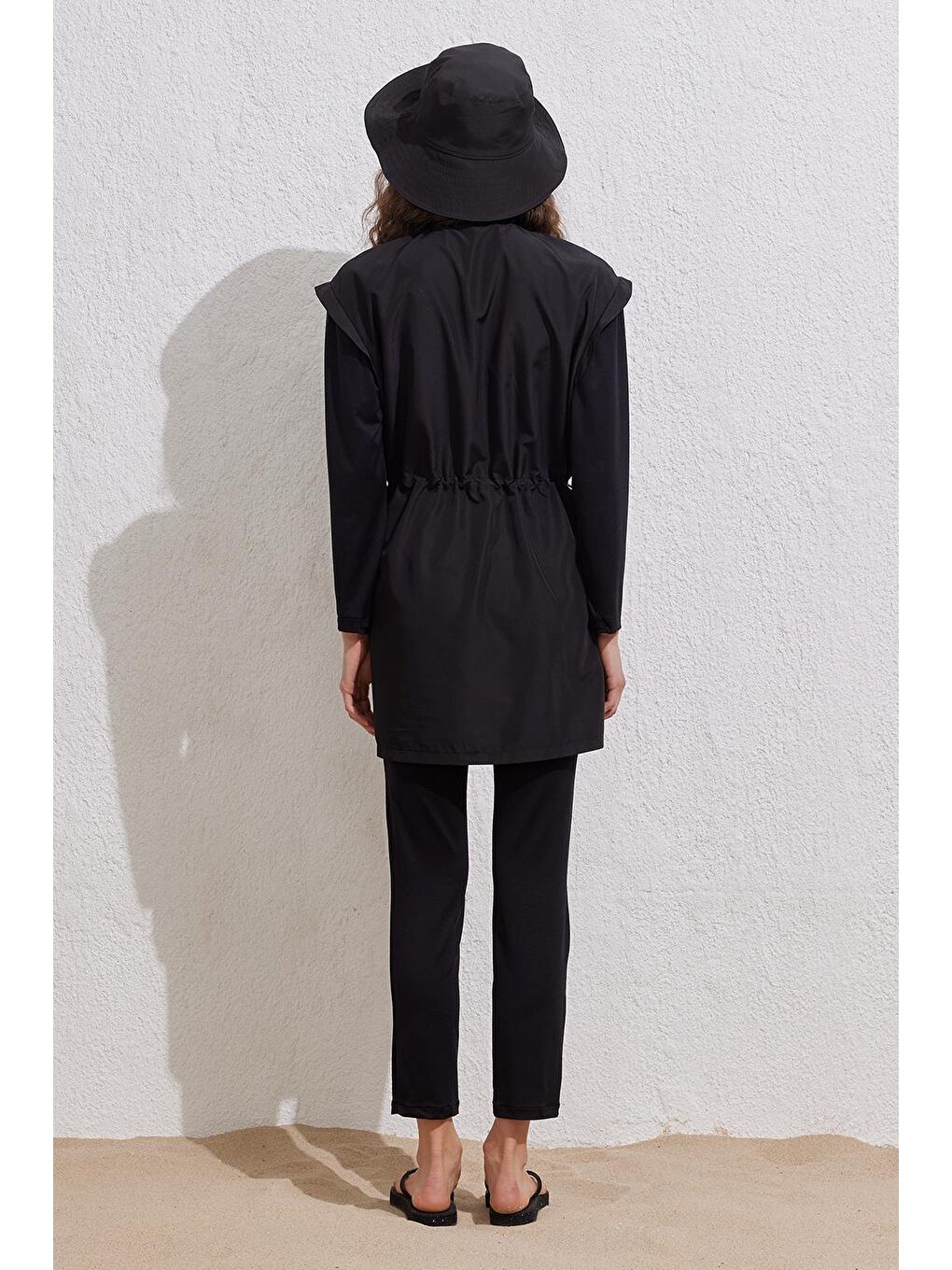 Paraşüt Beli Büzgülü Fermuarlı Tesettür Mayo Takım Siyah-8