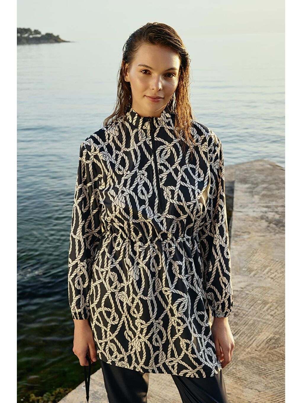 Paraşüt Beli Büzgülü Tesettür Mayo Takım Siyah-1