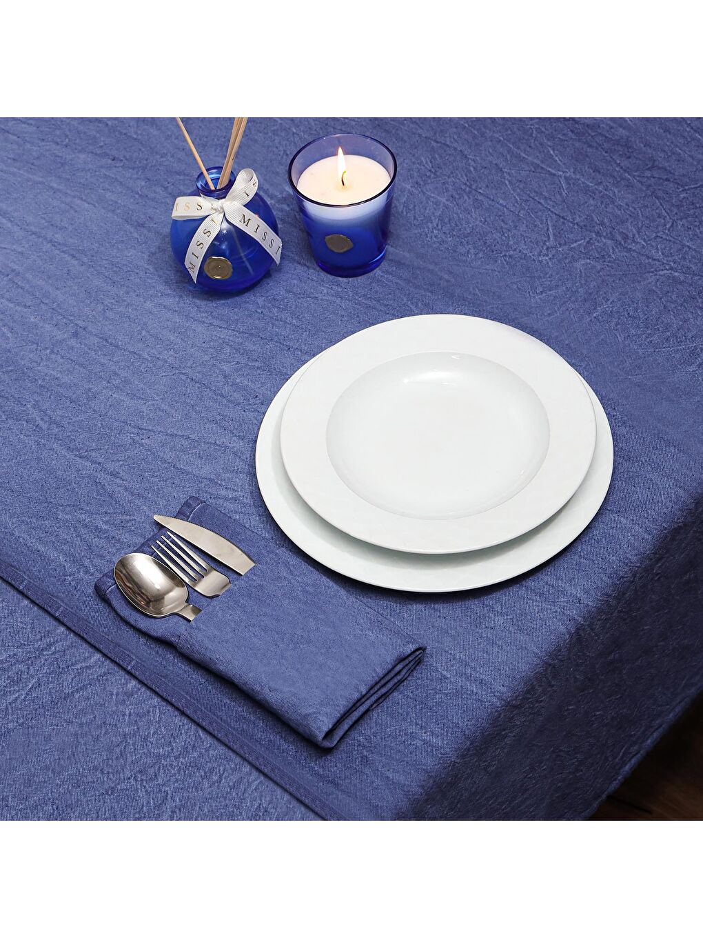 Mavi Taşlanmış Indigo Denim Pamuk Masa Örtüsü-1