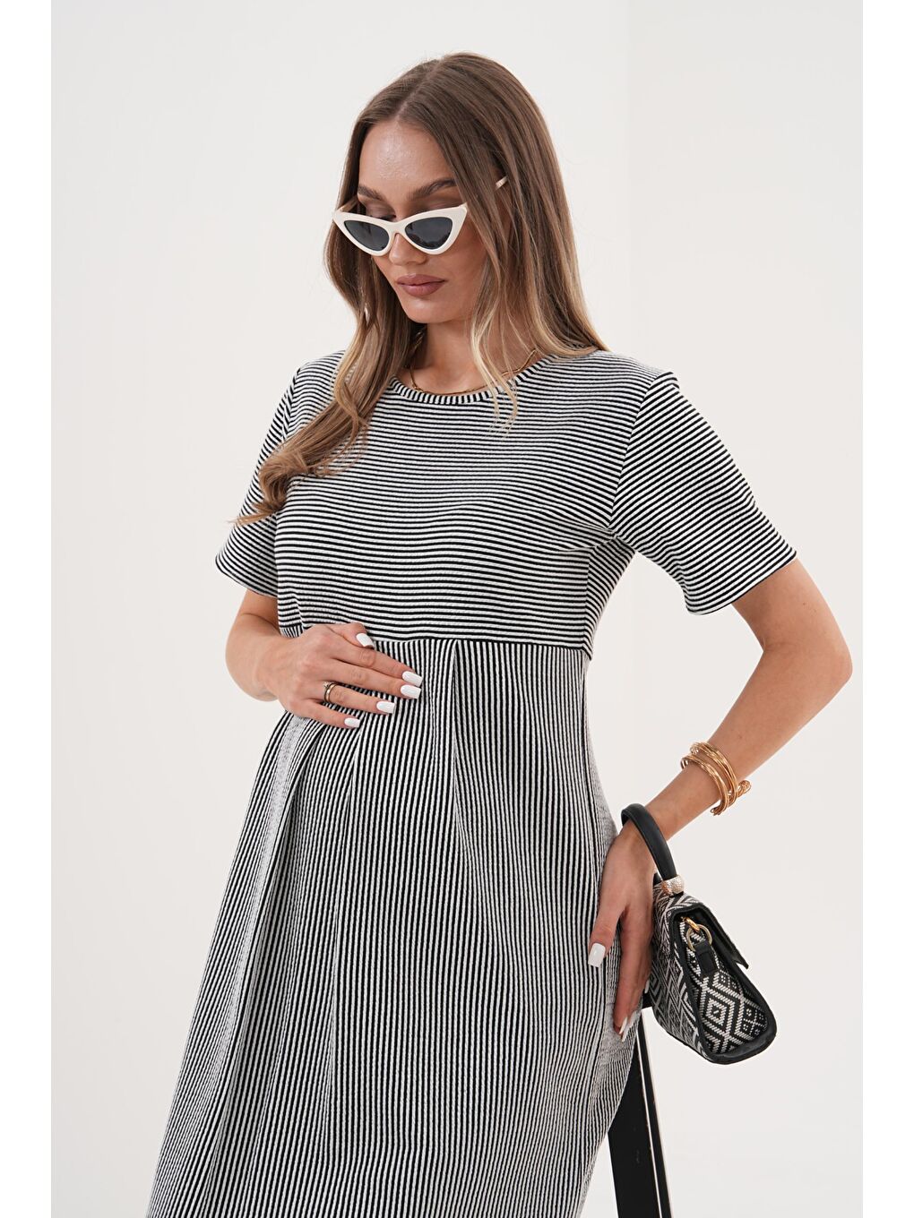 Siyah Beyaz Çizgili Hamile ve Lohusa Kısa Kol Uzun Elbise-5