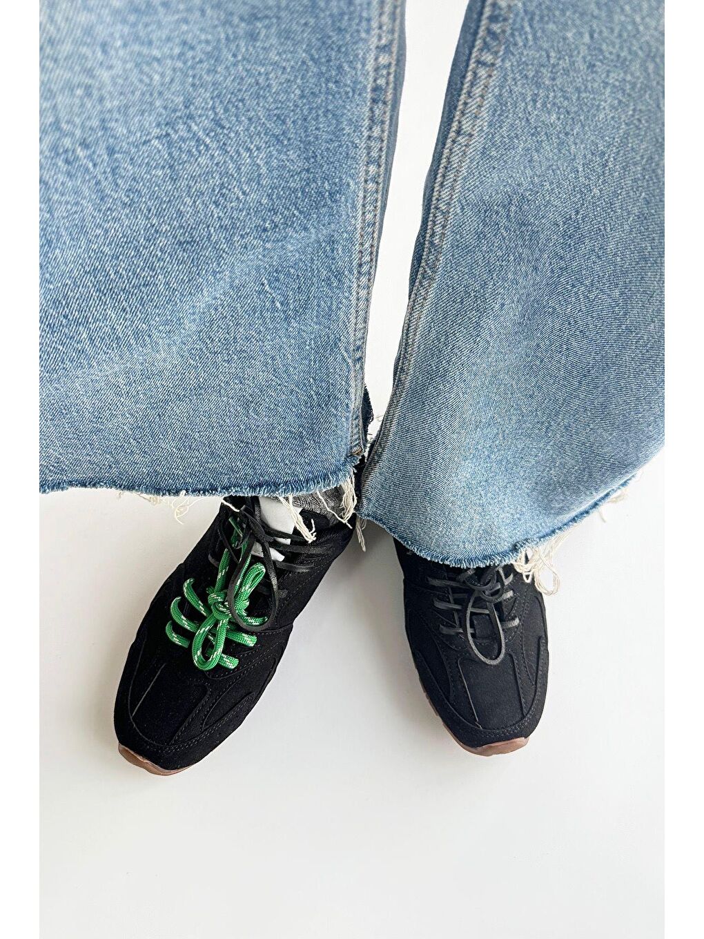 Lera Kadın  Süet Spor Ayakkabı Siyah-1