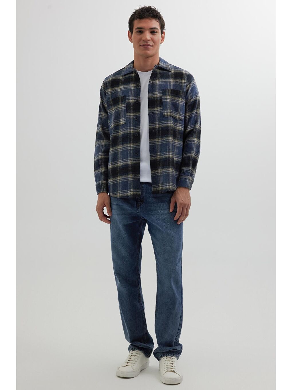 Karışık Erkek Regular Fit Normal Kesim Çift Cepli Kışlık Oduncu Kareli Gömlek-3