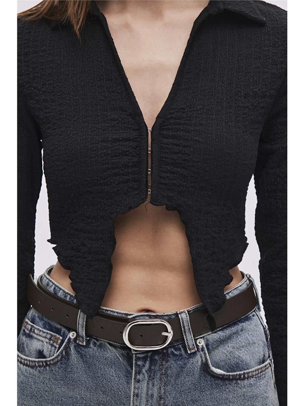 Siyah Asimetrik Kesim Crop Bluz-3