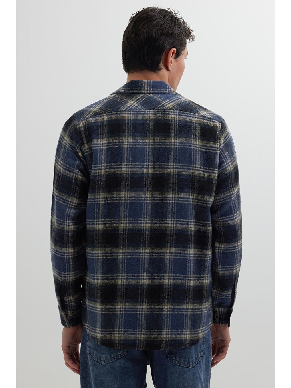 Karışık Erkek Regular Fit Normal Kesim Çift Cepli Kışlık Oduncu Kareli Gömlek-6