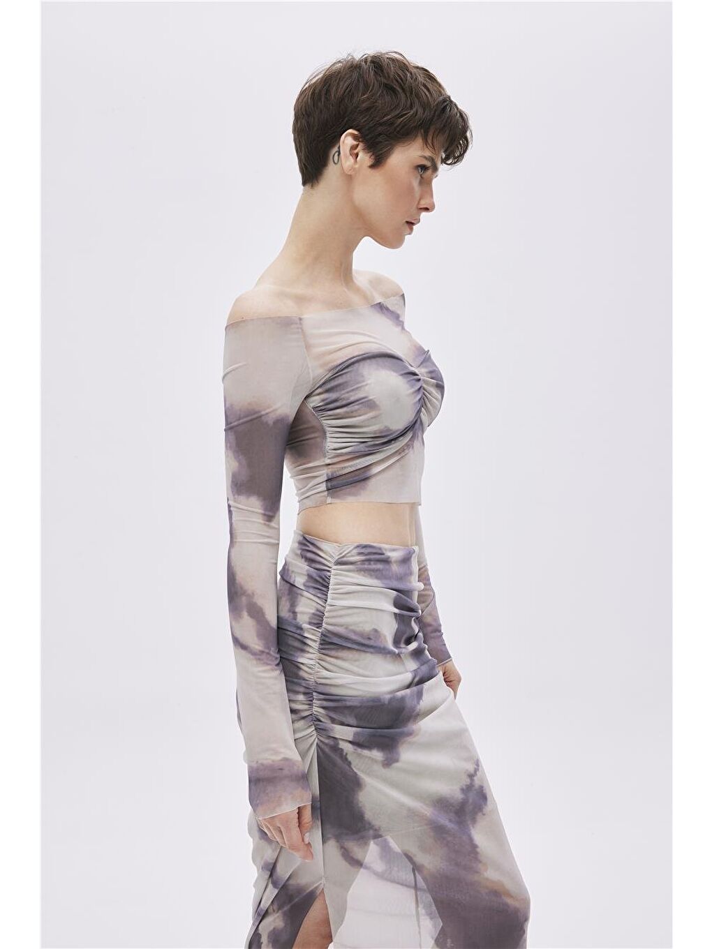 Bej Desenli Crop Tül Bluz-2