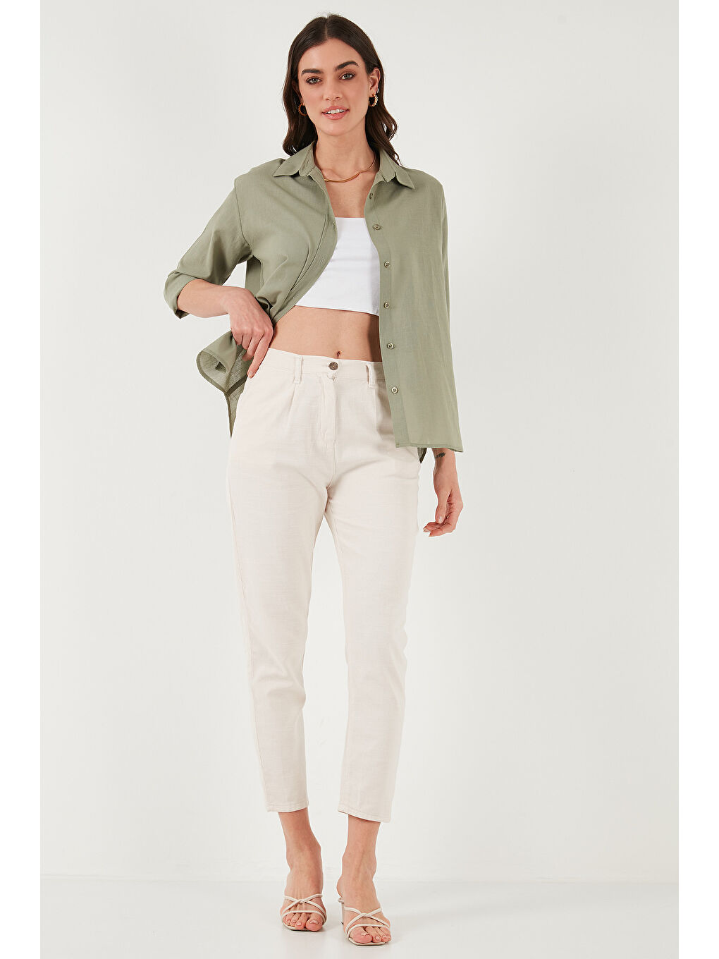 Bej Pamuklu Slim Fit Normal Bel Düz Paça Kadın Pantolon 668Y5121-3