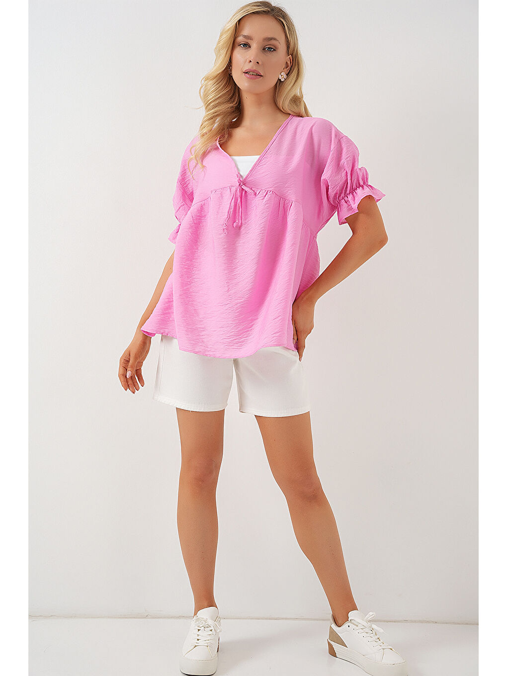 Kadın Önü Bağcıklı Kısa Kol Bluz 962 - Pembe-1