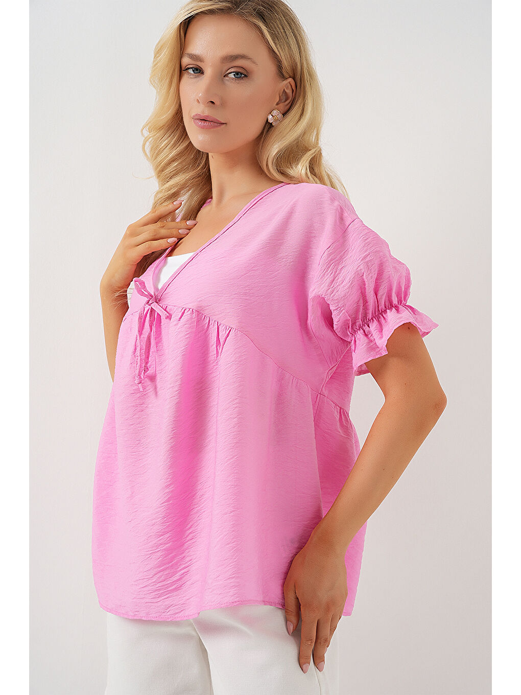 Kadın Önü Bağcıklı Kısa Kol Bluz 962 - Pembe-2