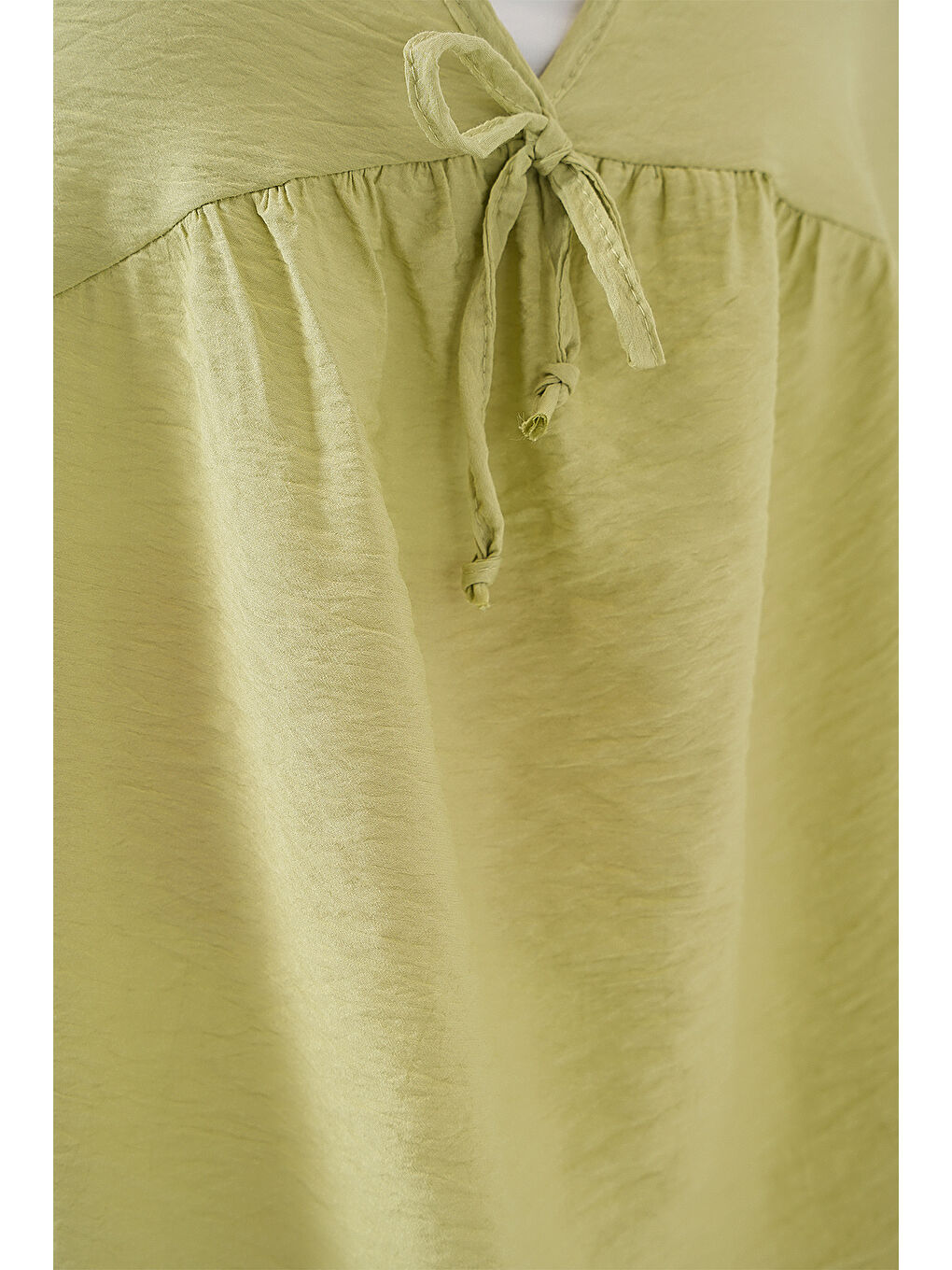 Kadın Önü Bağcıklı Kısa Kol Bluz 962 - E.Yeşil-4