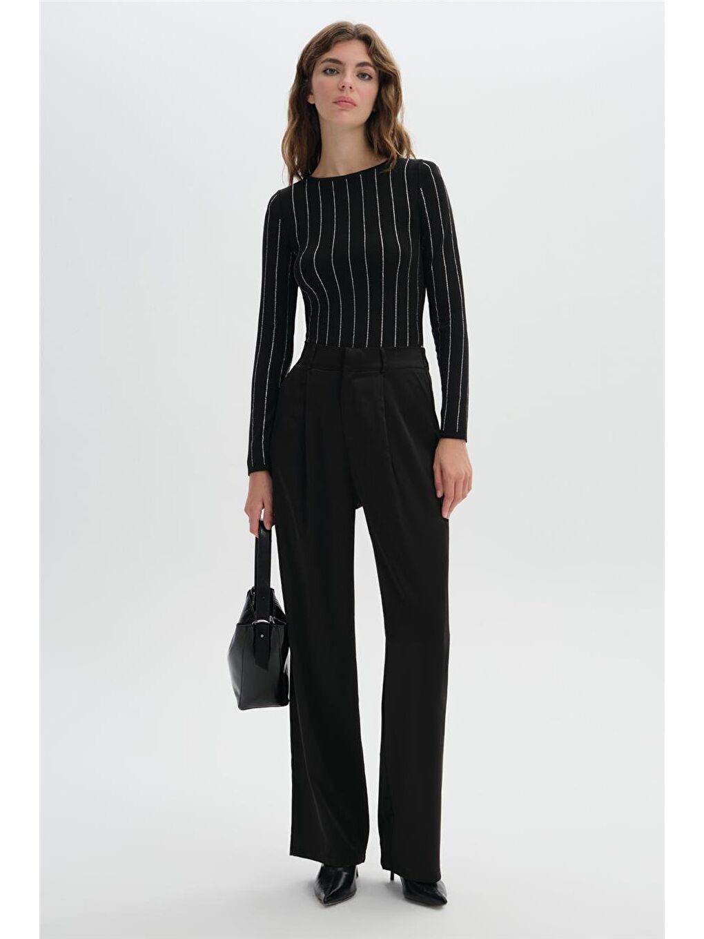 Siyah Vatkalı Triko Body-2