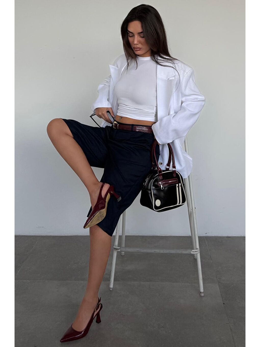 Lacivert %100 Pamuklu Cepli Kumaş Bermuda Şort Mg2640-2