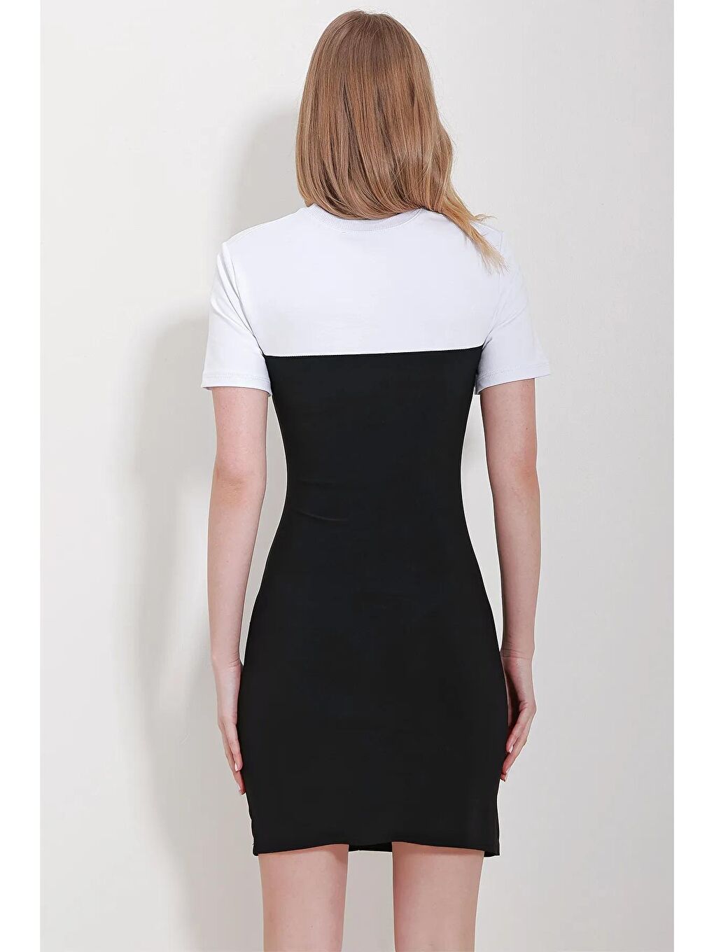 Siyah Bisiklet Yaka Drapeli Renk Bloklu Elbise-2