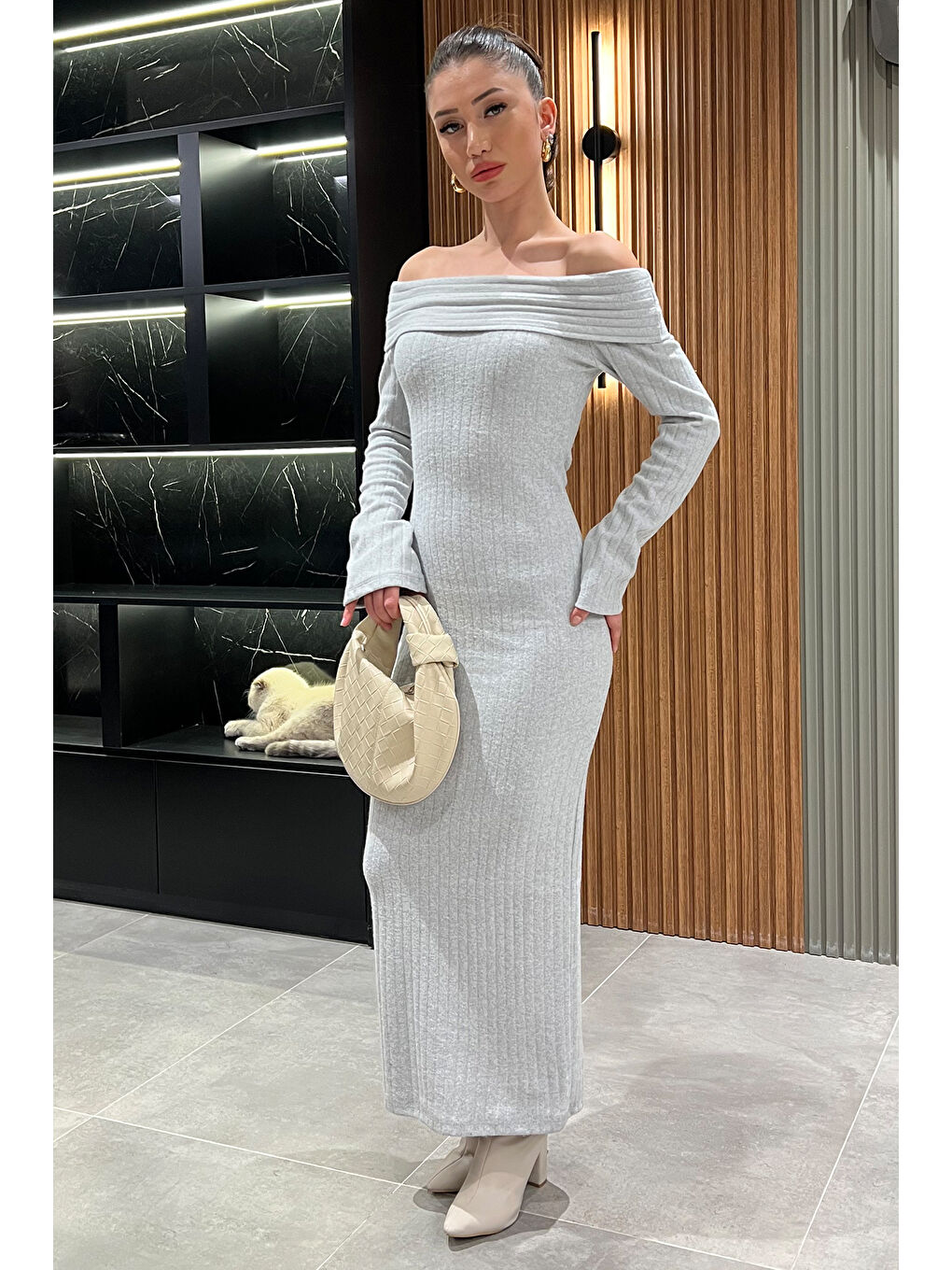 Gri Madonna Yaka Kadın Uzun Elbise-2