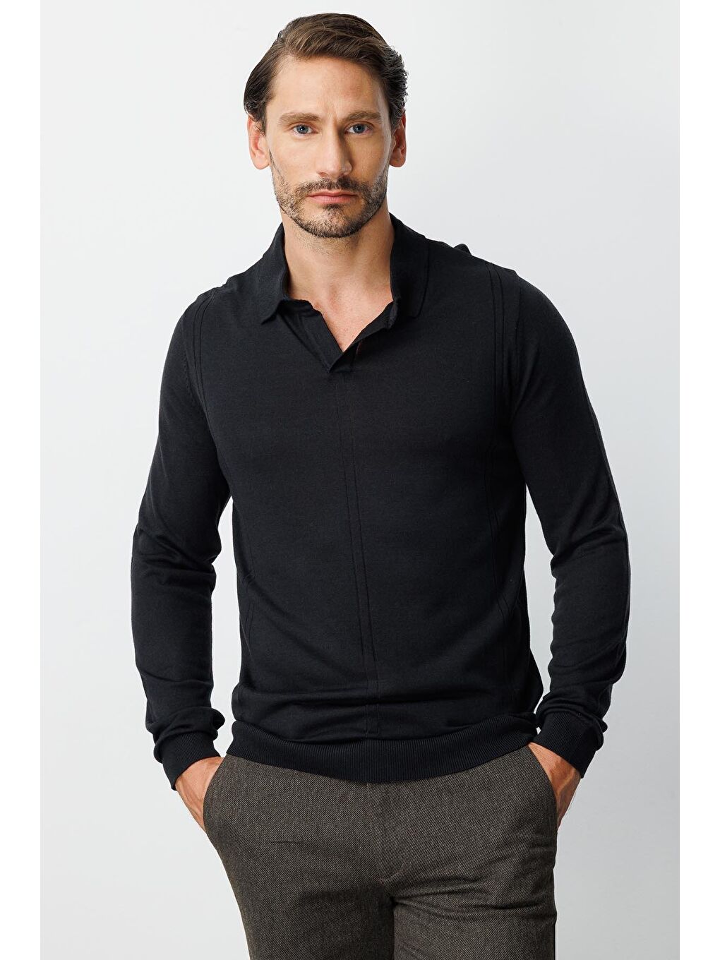 Siyah Polo Yaka Düz Uzun Kollu Triko-2