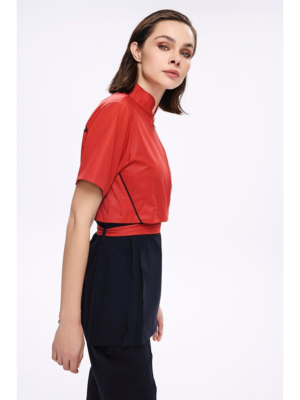 Kuşak Detaylı Dokulu Kumaş Kırmızı 5 Parça Yarı Kapalı Mayo Takımı 5046-2