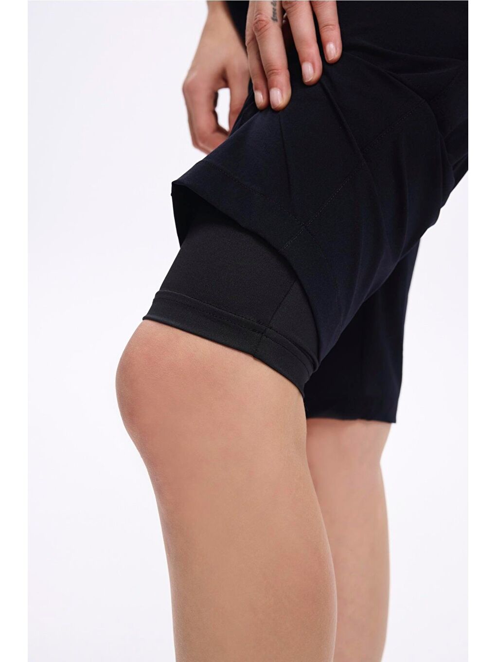 Kuşak Detaylı Dokulu Kumaş Kırmızı 5 Parça Yarı Kapalı Mayo Takımı 5046-6