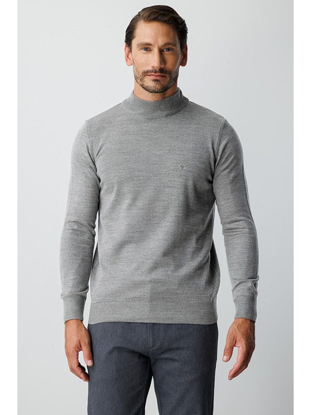 Gri Dar Kalıp Yarım Balıkçı Düz Triko-1