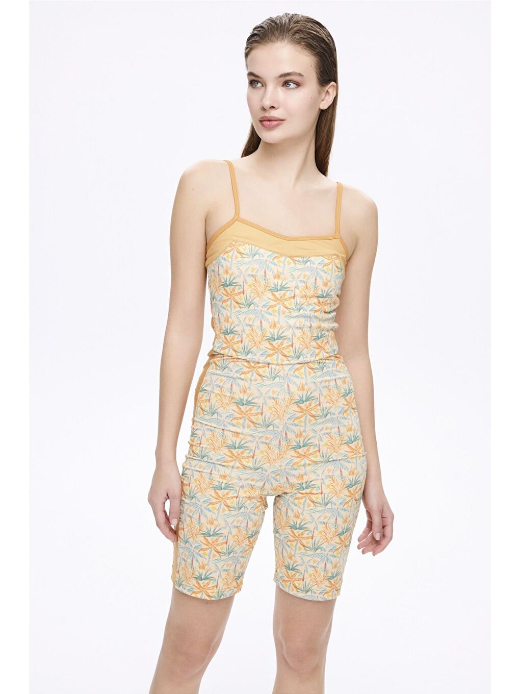 Desenli Turuncu Renk 4 Parça Yarı Kapalı Mayo - Tulum Takımı 5055-11