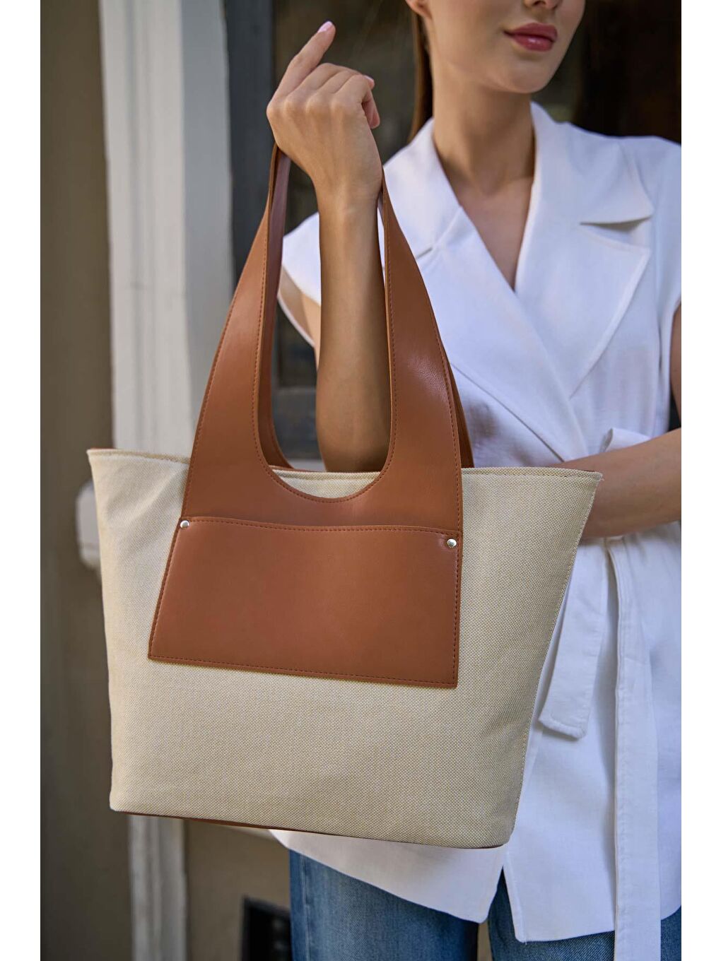 Kahverengi Cepli Kanvas Omuz Çantası Taba