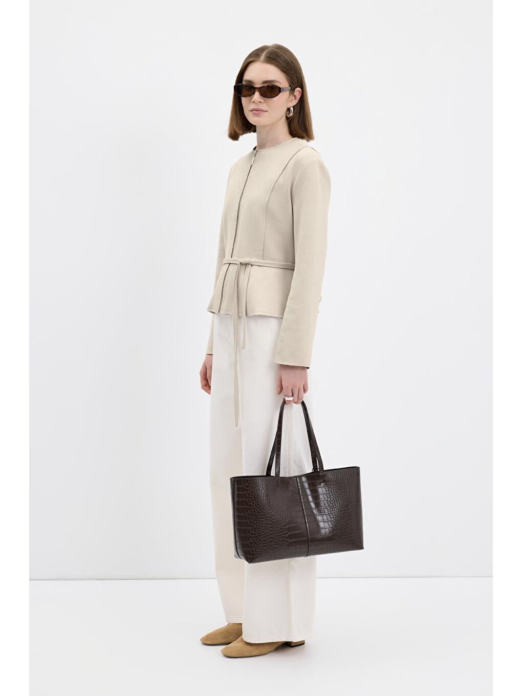 Fermuarlı Bisiklet Yaka Kısa Süet Ceket Bej-6