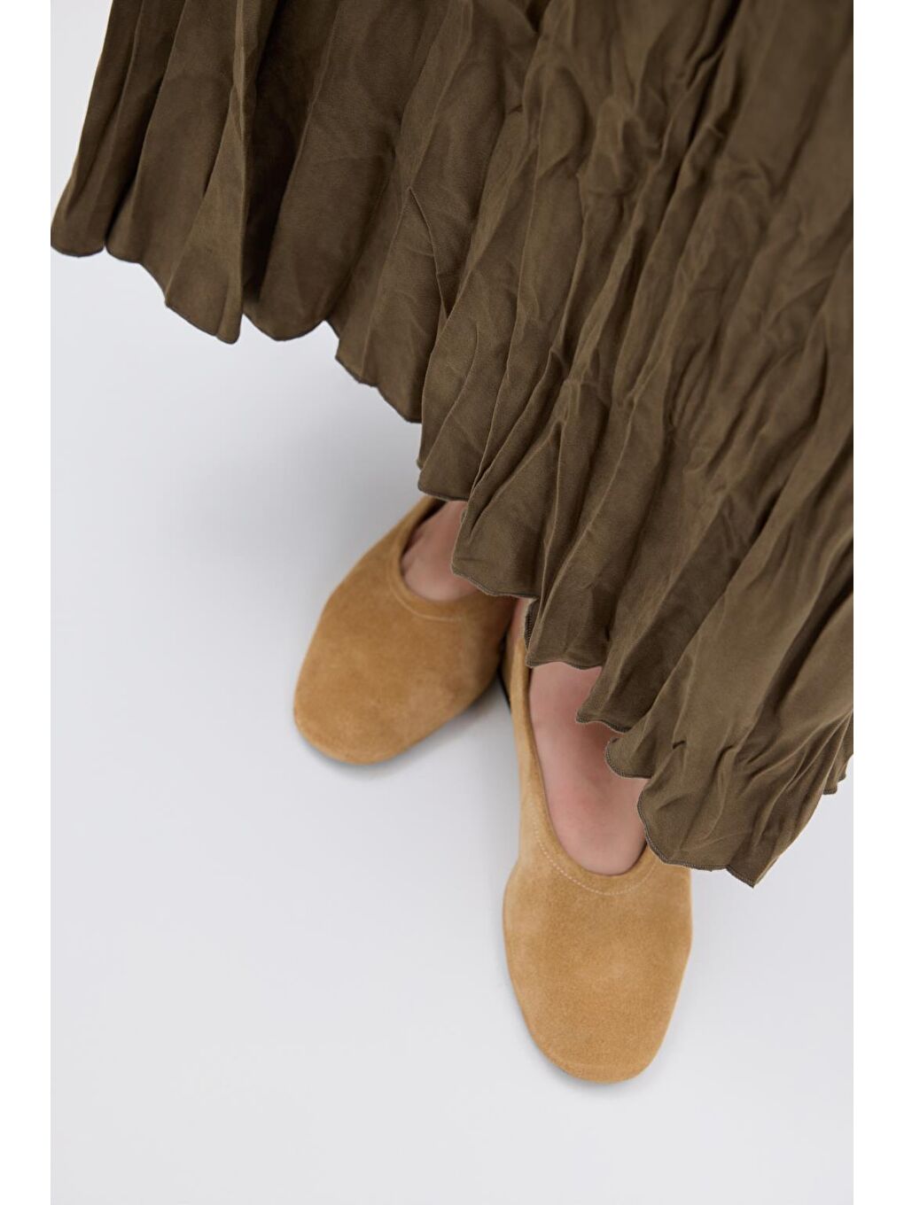 Kırışık Görünümlü Uzun Süet Etek Haki-4