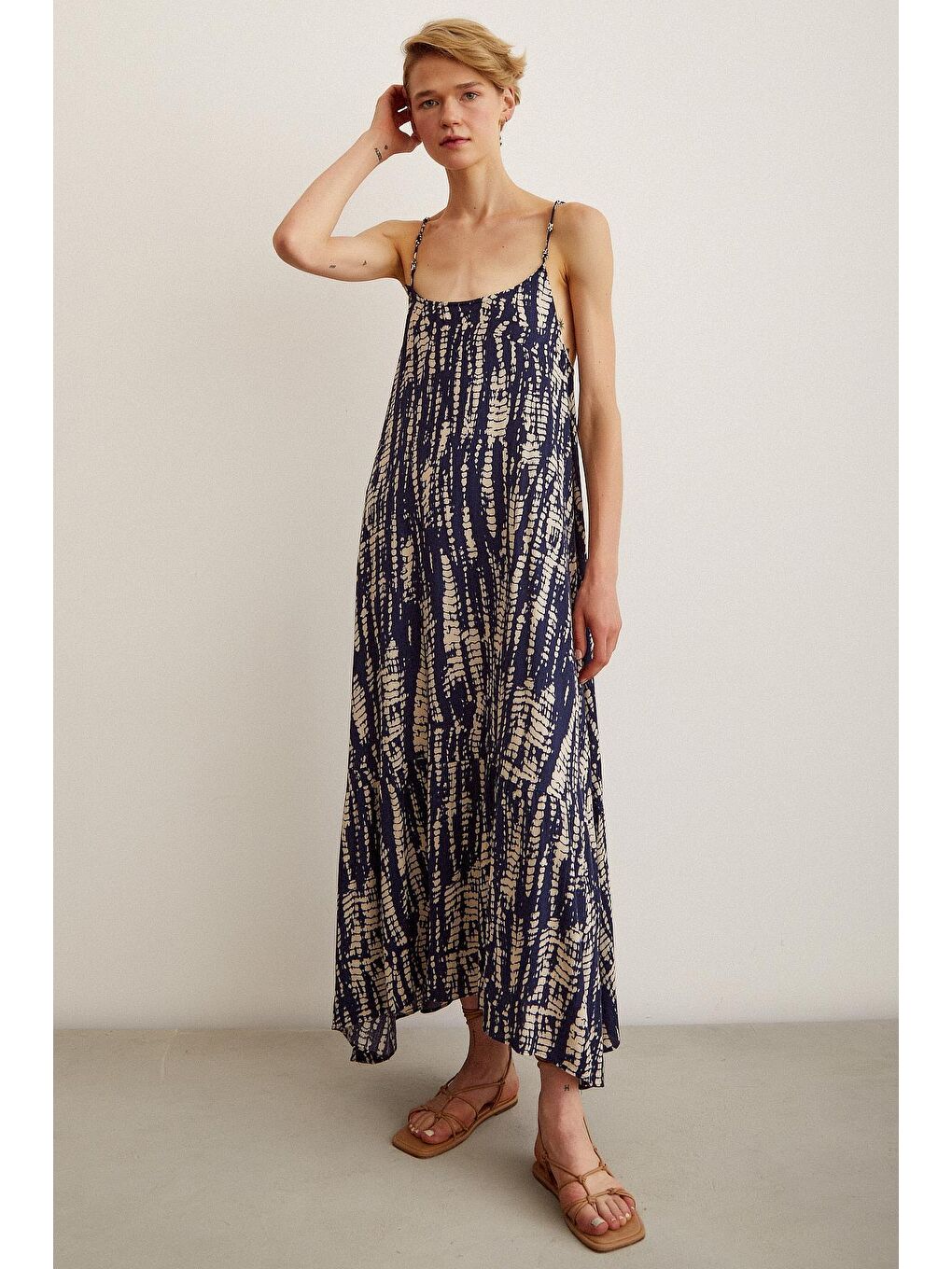 Lacivert Boncuk Askılı Salaş Elbise-1