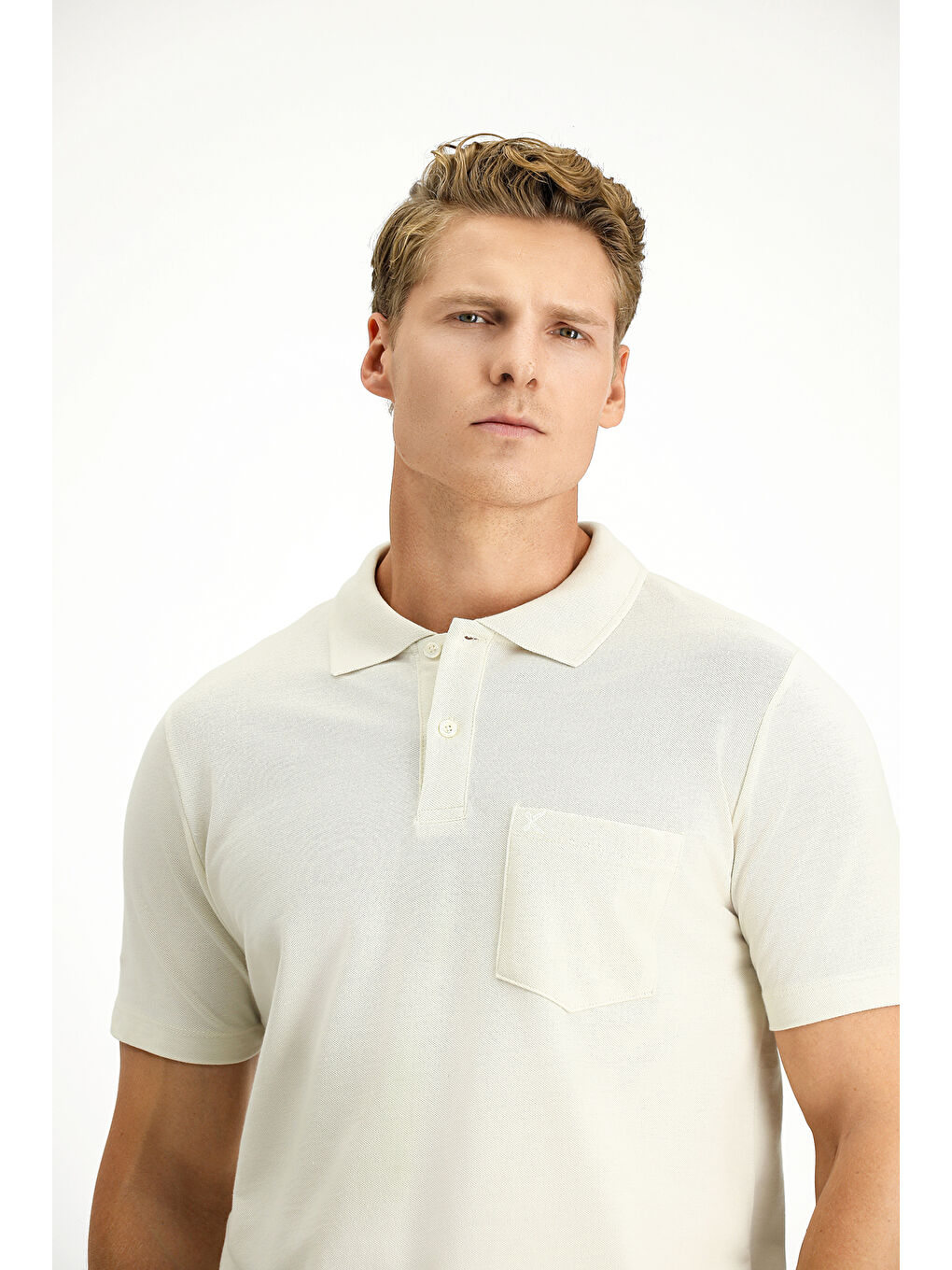 Bej Polo Yaka Regular Fit Nakışlı Pamuk %100 Pamuk Tişört-1